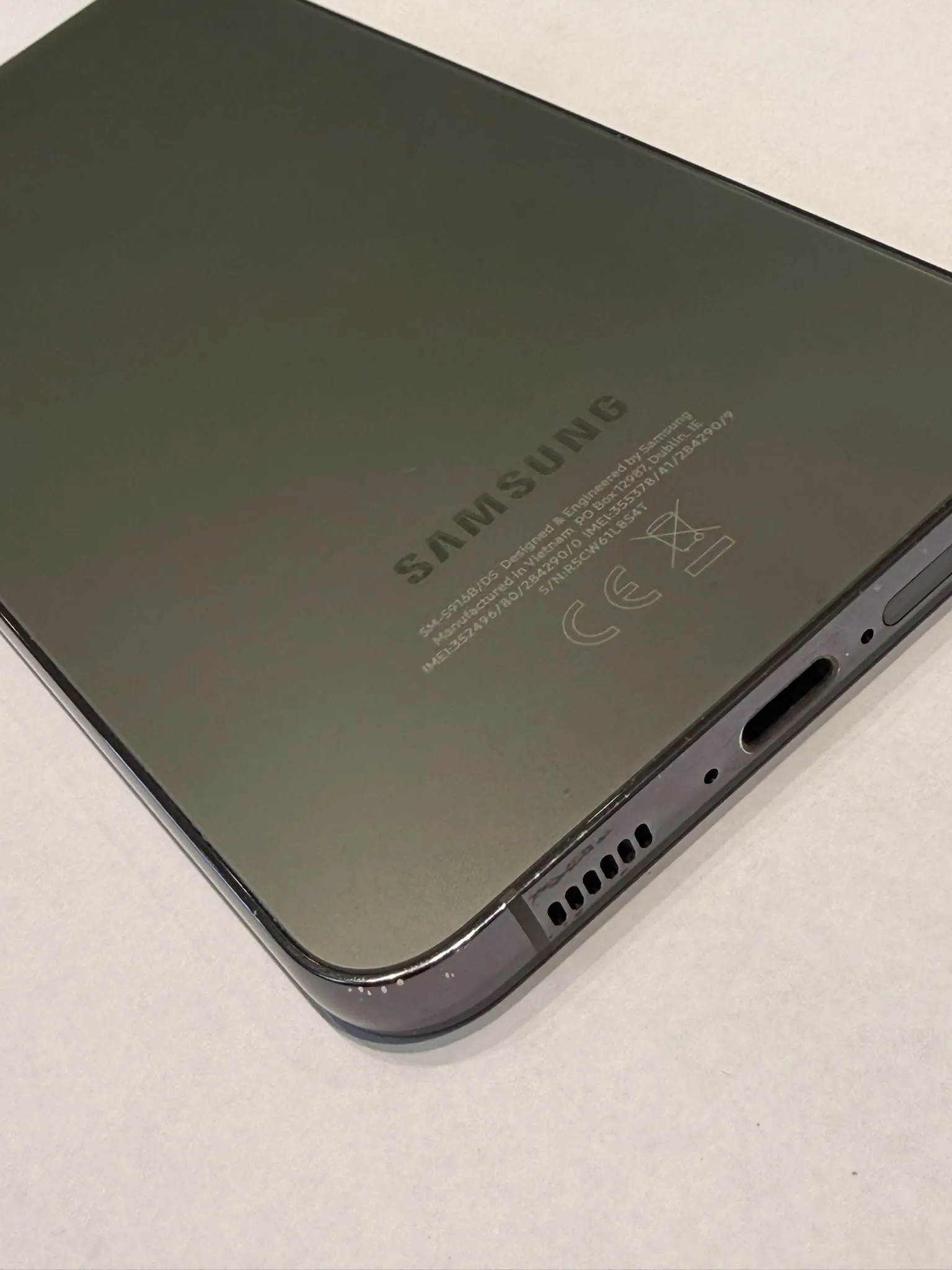 4  יד 2 +Samsung Galaxy s22